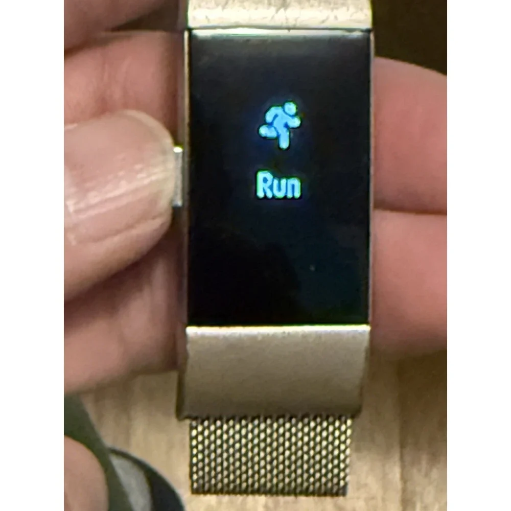 Fitbit Charge 2 Heart Rate & Fitness Black Wristband SMALL And Charger